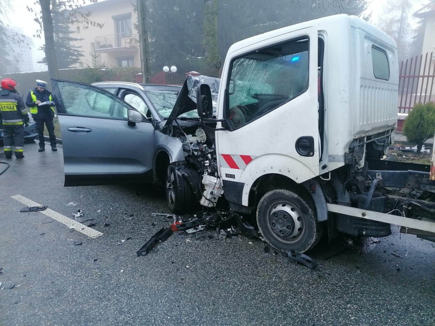 Wypadek na ul. Złotno w Łodzi! ZDJĘCIA. Są ranni