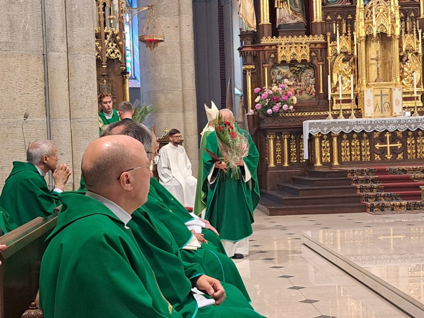 Zmiany wikariuszy w archidiecezji łódzkiej i diecezji łowickiej
