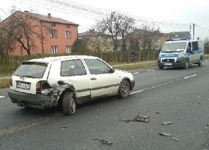 Po wypadku w podradomskiej Klwatce droga krajowa numer 12 jest zablokowana.