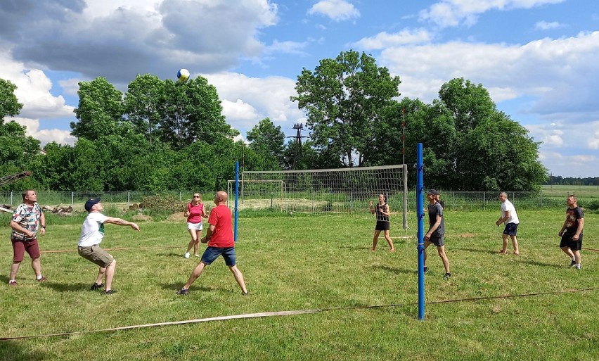 Nowa Wieś Wschodnia. Sportowa niedziela u sołtysa. 7.06.2021. Zdjęcia