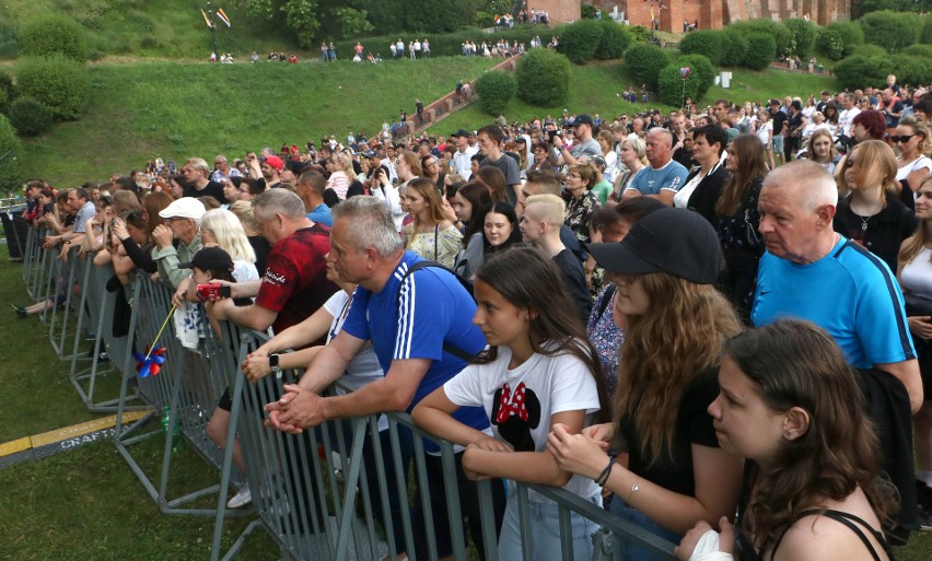 W drugim dniu Festiwalu Muzycznych Legend nad Wisłą w...