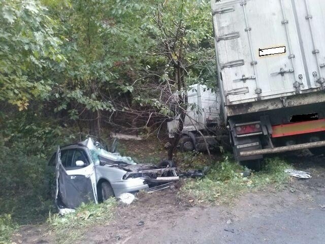 Wypadek ciężarówki i toyoty w Krasnymstawie: Zginęli obydwaj kierowcy (FOTO)