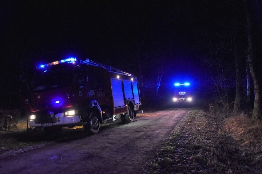 Wybuch gazu w Sławsku 17.01.2022 r. Jedną osobę karetka zabrała do szpitala