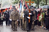 Pogrzeb posła Mariana Golińskiego. Szczecinek pożegnał go w deszczu