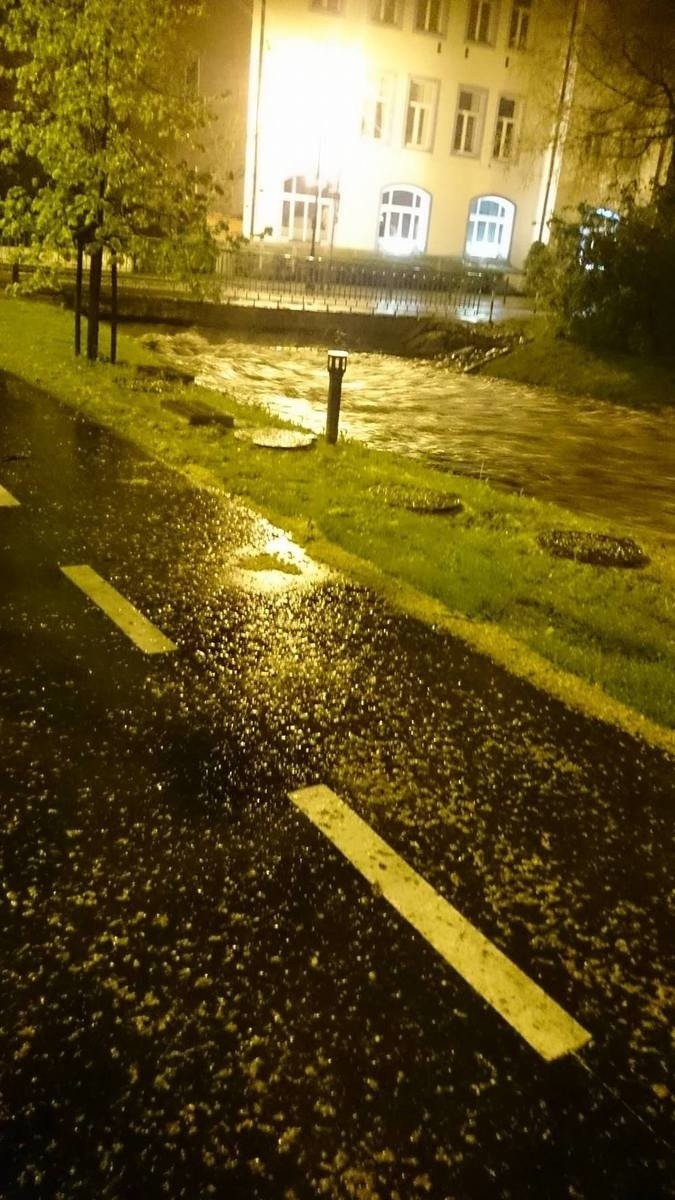 Ostrzeżenie hydrologiczne dla województwa podlaskiego. Uwaga! Ostrzeżenie przed podtopieniami - gdzie jest burza?