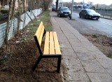 Można przysiąść i odpocząć. 111 nowych ławek w Szczecinie            