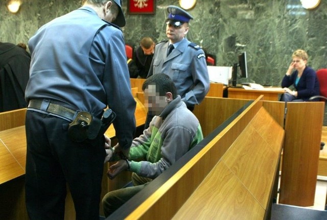 Dwa dni temu Jarosław S. usłyszał wyrok. Sąd skorzystał z prawa do nadzwyczajnego złagodzenia kary, skazał go na cztery i pół roku pozbawienia wolności.
