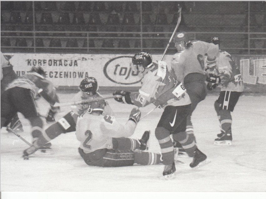 Mecz TTH Metron – Podhale Nowy Targ w sezonie 1996/97. Z...