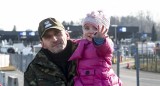 Polska daje schronienie tysiącom uchodźców z Ukrainy [ZDJĘCIA]