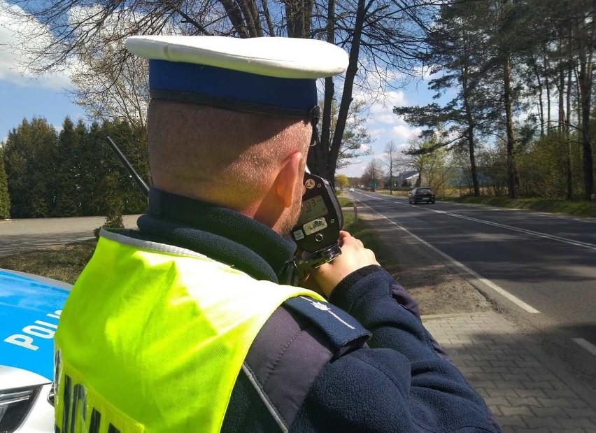 3 nietrzeźwych kierowców i ponad 230 wykroczeń - tak w skrócie można podsumować świąteczny weekend na drogach powiatu brodnickiego