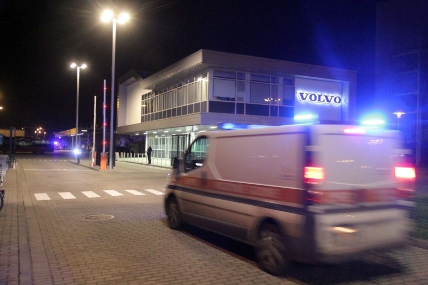 Wrocław: Pożar w Volvo (ZDJĘCIA)