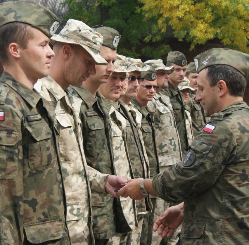 Inowrocław. Kolejna grupa żołnierzy z 56 Kujawskiego Pułku Śmigłowców Bojowych wyrusza do Afganistanu