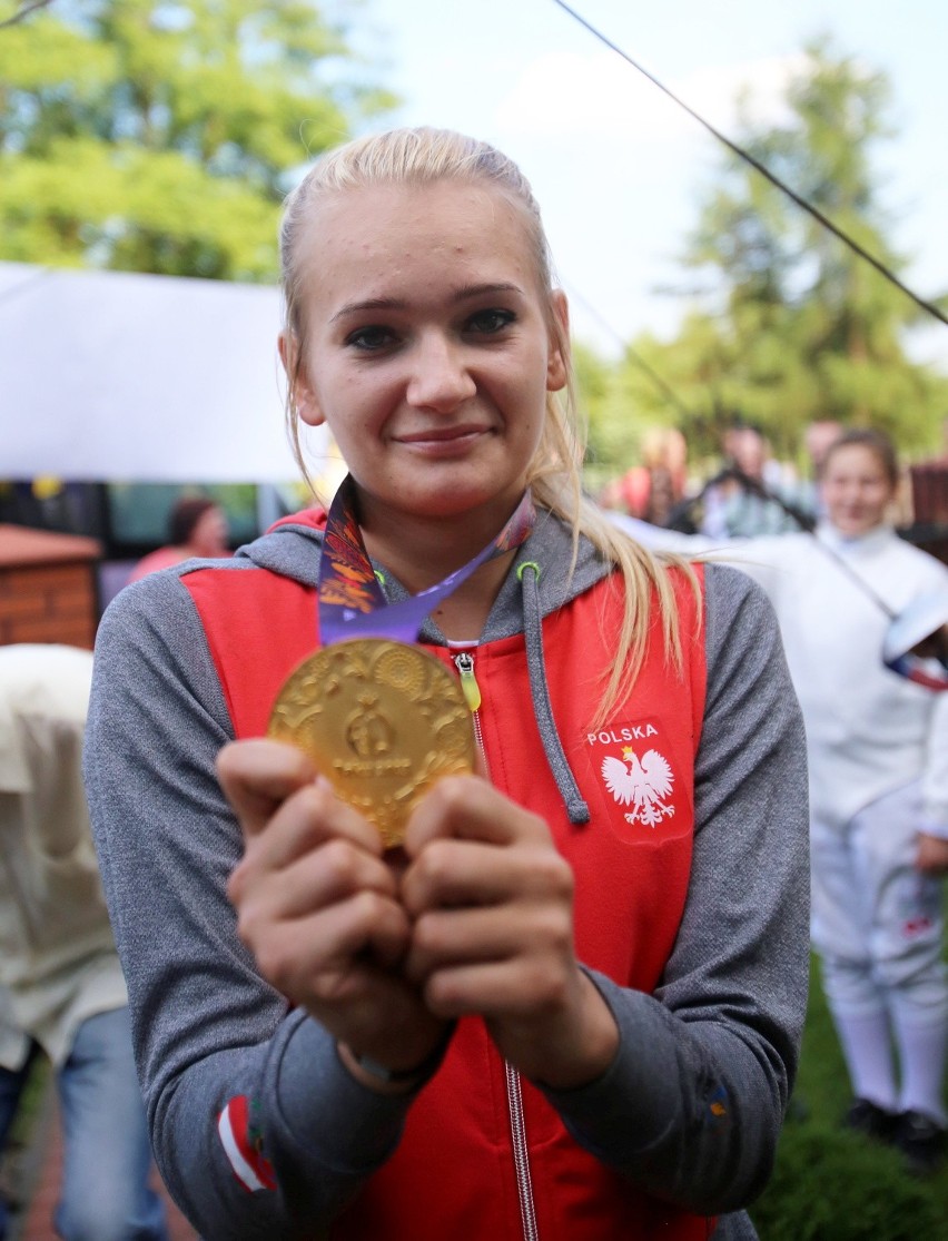 Angelikę Wątor witali koledzy z klubu i sąsiedzi