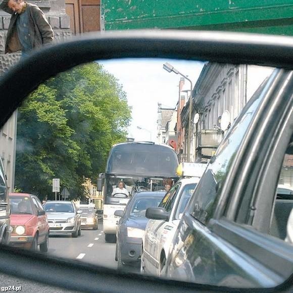 Korek na ulicy Tuwima w Słupsku.