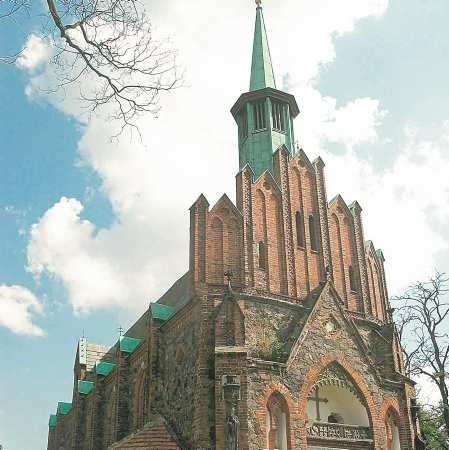 Kościół jest wyjątkowym zabytkiem, który zachwyca zwiedzających i historyków sztuki