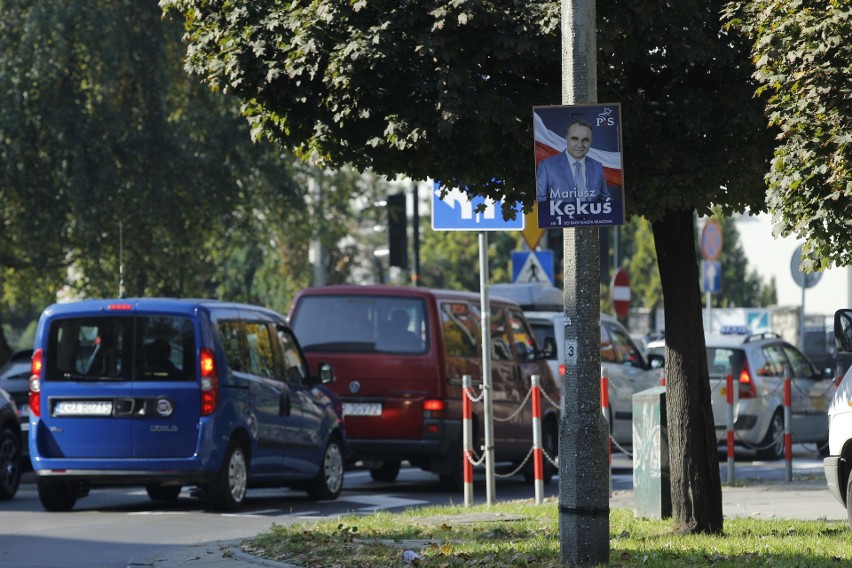 Wybory samorządowe 2018 w Małopolsce. Bitwa na plakaty, czyli wyborczy krajobraz Małopolski. Na kampanię nie szczędzą grosza