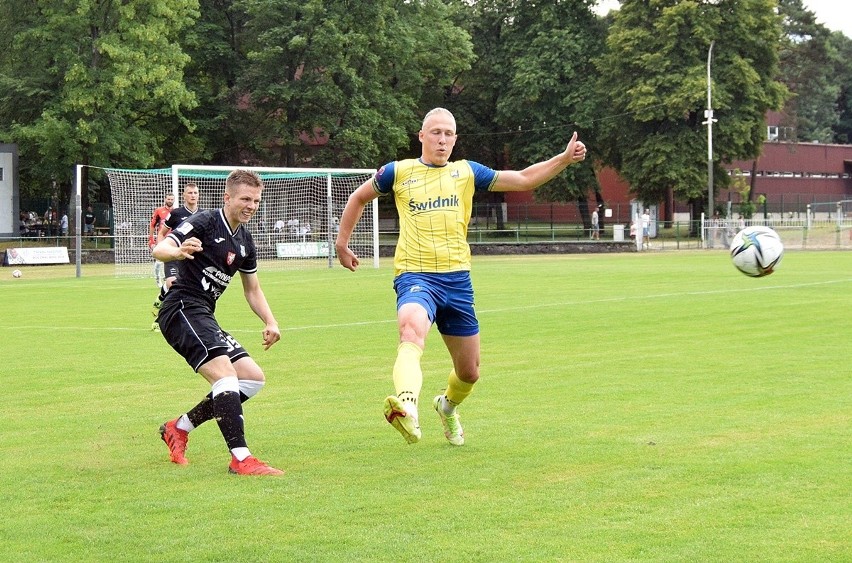 3 liga. Wisłoka Dębica sezon zakończyła przegraną z Avią Świdnik