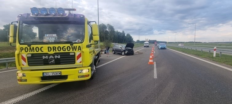 Do groźnie wyglądającego zdarzenia doszło na drodze...