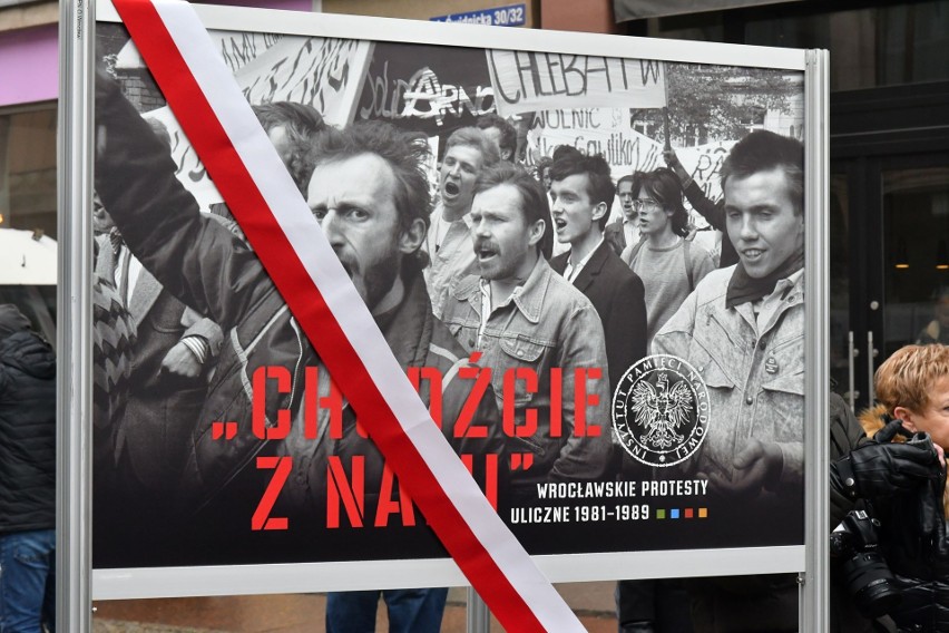 Otwarcie wystawy „Chodźcie z nami. Wrocławskie protesty uliczne 1981–1989”  [ZDJĘCIA]