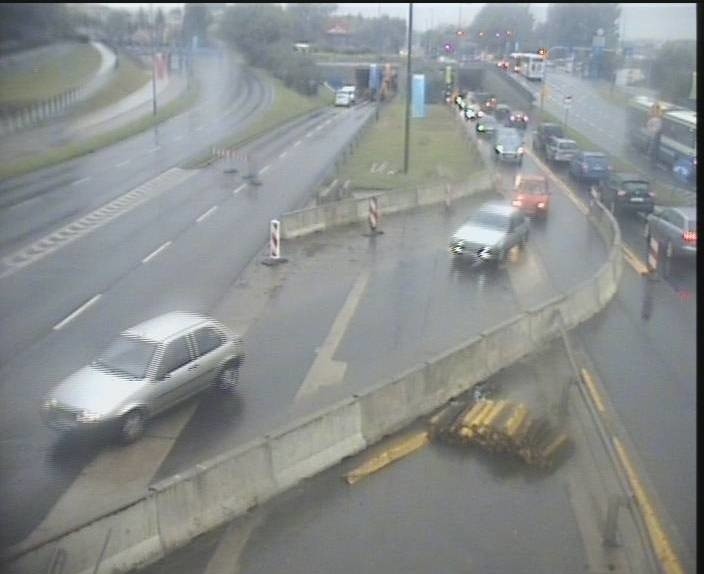 Utrudnienia na drogach w Krakowie. Zamknięty tunel pod rondem Grunwaldzkim