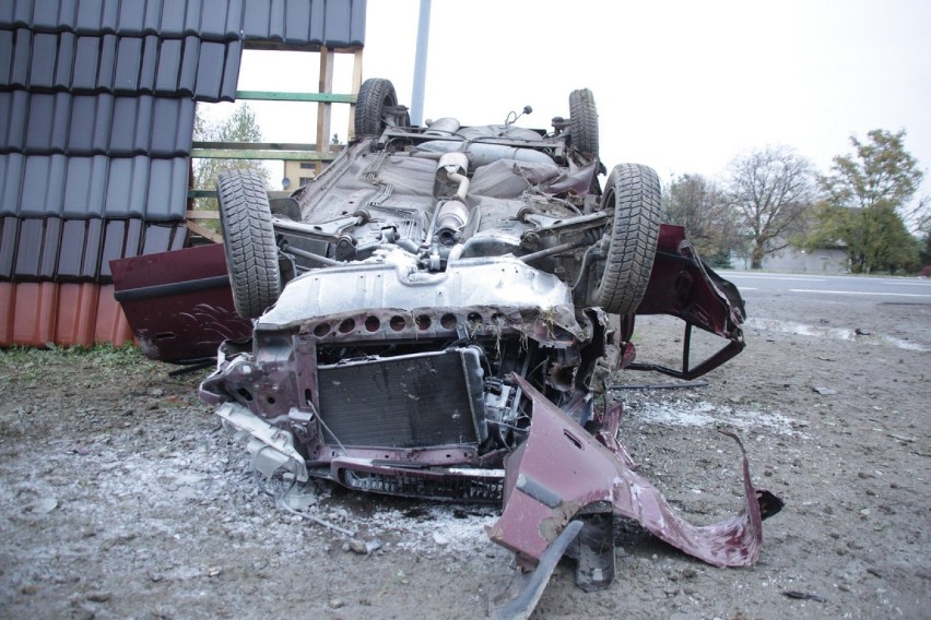 Poważny wypadek w Bochni. Trzy osoby trafiły do szpitala