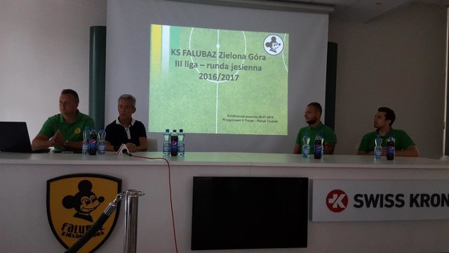 W siedzibie Falubazu Zielona Góra odbyła się konferencja zapowiadająca piłkarski sezon.
