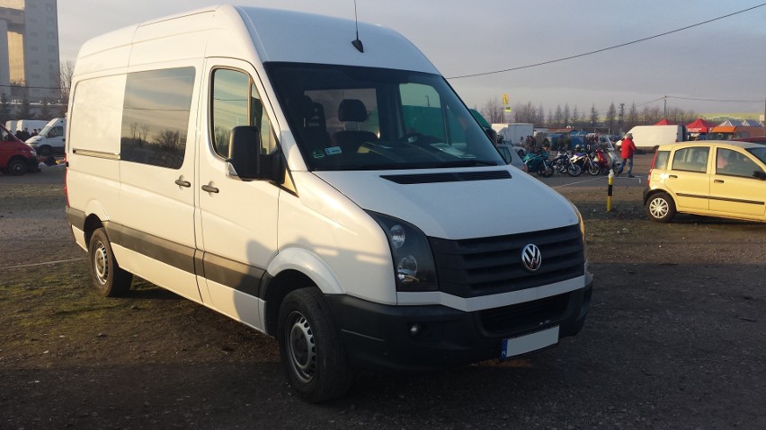 1. Volkswagen Crafter. Silnik 2,0 diesel, rok produkcji...