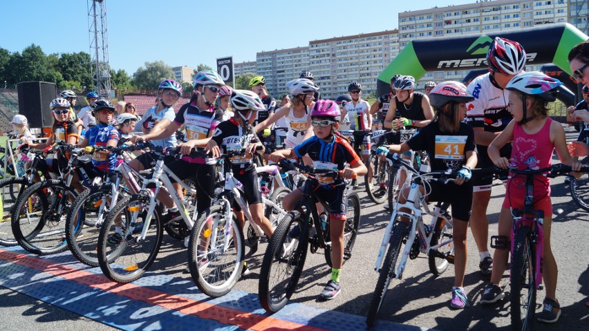 Setki rowerzystów w Jastrzębiu. Trwa Bike Atelier MTB...