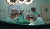 Lekarze ze szpitala na Pomorzanach: "Nie powierzajcie zdrowia oszustom"
