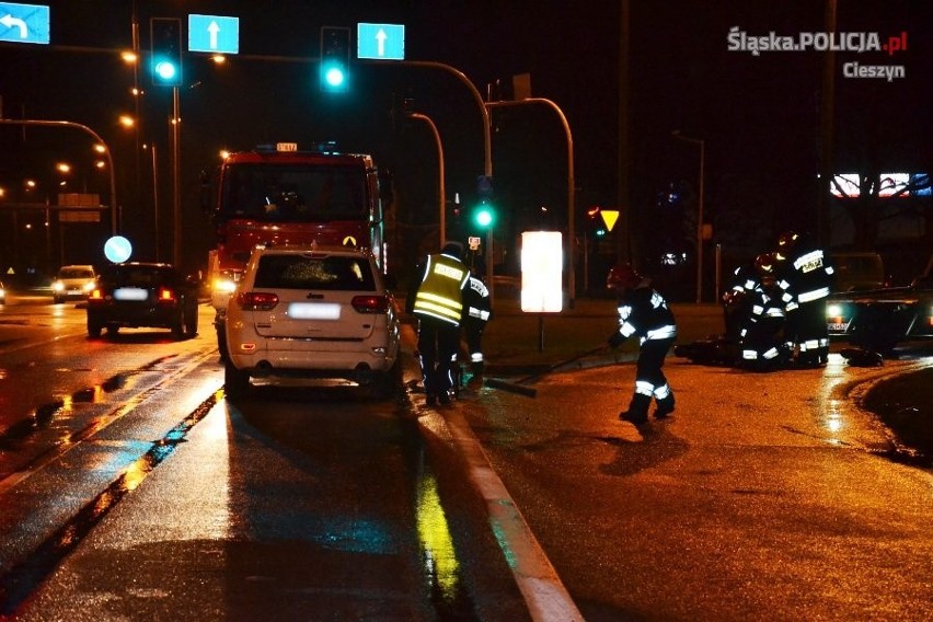 Wypadek motocyklisty w Skoczowie: Kierowca yamahy wpadł w...