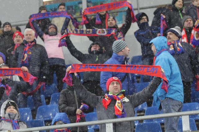 Piast Gliwice – Zagłębie Lubin 0:0. Mecz przy Okrzei bez „młyna” na trybunach