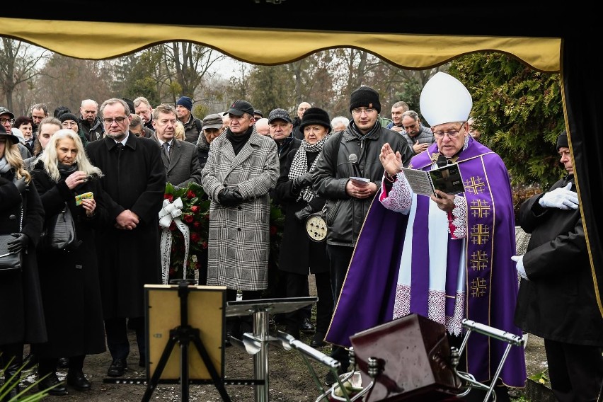 Barbara Hyla-Makowska zmarła 17 listopada w wieku 76 lat. W...