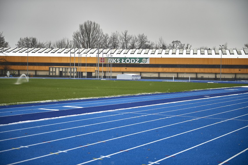 Łódź zyskała nowoczesny obiekt sportowy. Stadion RKS gotowy do zawodów. Zdjęcia