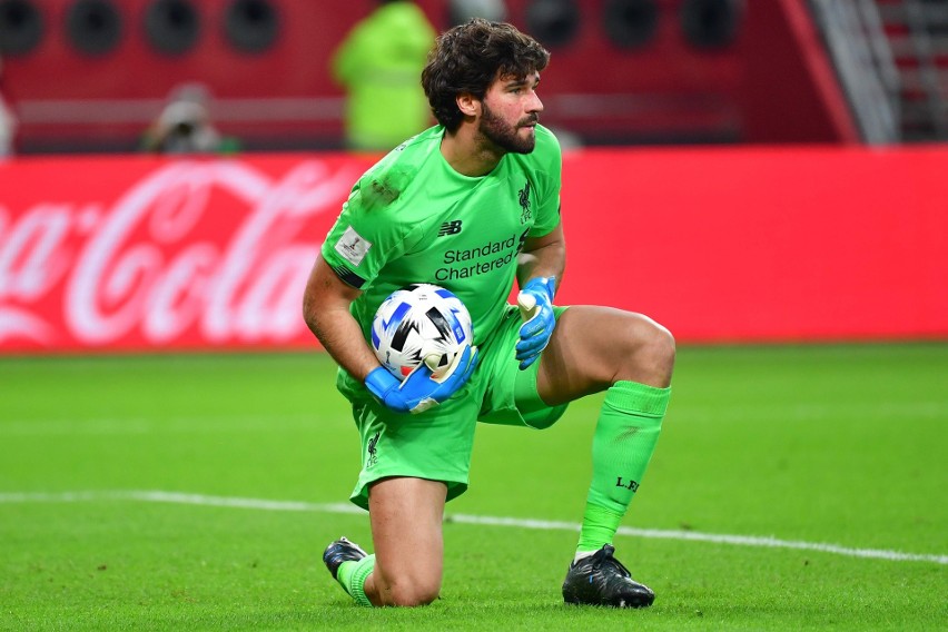 Alisson Becker (Liverpool) - w 2019 r. rozegrał 53 meczów...