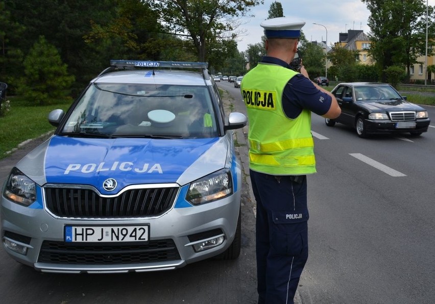 Policyjna akcja "Prędkość" na drogach powiatu opolskiego.