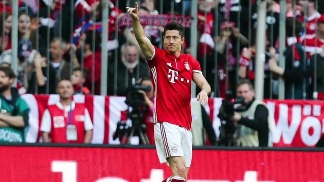 Real - Bayern. Gdzie transmisja TV na żywo 18.04.2017 STREAM...