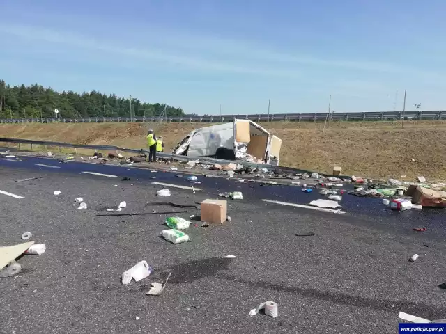 Śmiertelny wypadek na S7 w okolicy węzła Waplewo 28.06.2018. Karambol kilku samochodów. Jedna osoba nie żyje