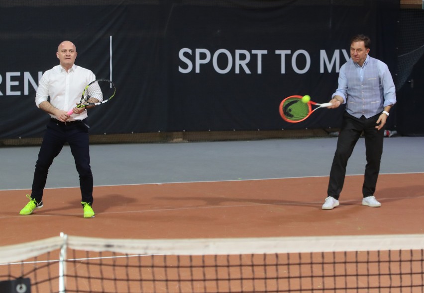 Kia Polmotor - nowy-stary sponsor szczecińskiego tenisa. Podpisanie umowy przy na kortach przy al. Wojska Polskiego