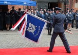 Areszt śledczy w Szczecinie ma w końcu swój sztandar. Uroczystość na placu katedralnym 