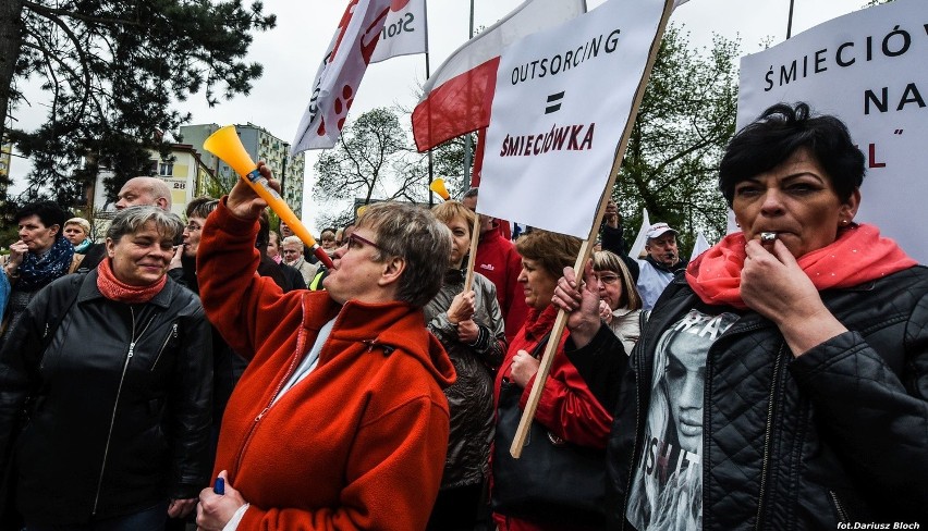 Protest przed Juraszem