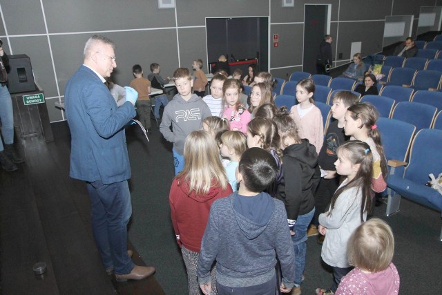 Kinoteatr Rondo gościł uczestników dwóch imprez m.in. Uniwersytetu Dziecięcego Wyższej Szkoły Gospodarki w Chełmnie