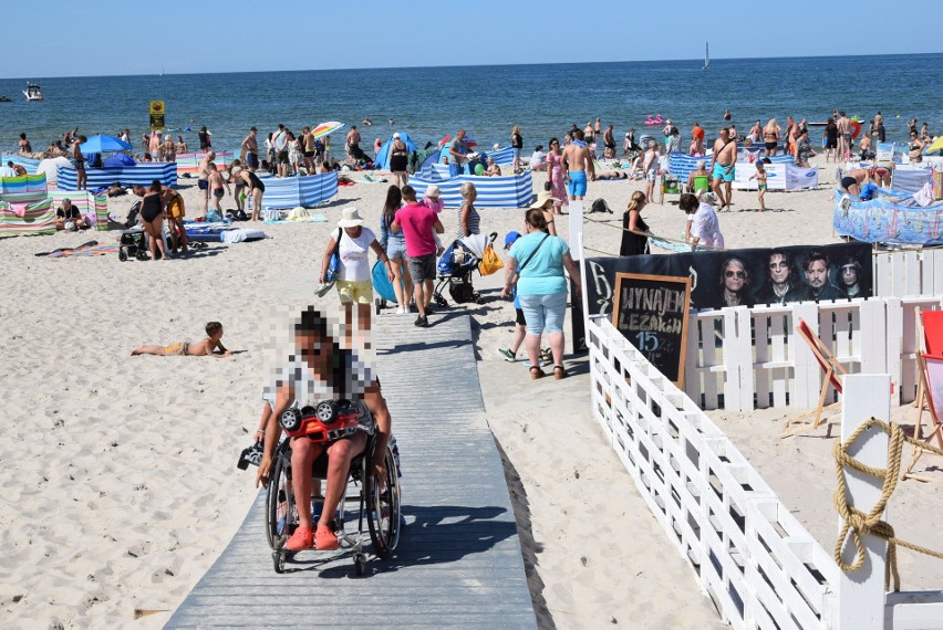 Zjazdy na plażę dla niepełnosprawnych wymagają wiele...