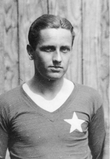 Artur Woźniak, piłkarz Wisły Kraków