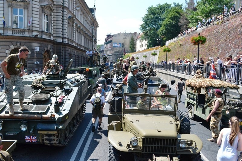 Operacja Południe 2015: Wozy militarne w centrum Bielska-Białej [ZDJĘCIA]