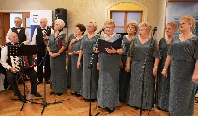 Kozienicki Klub Seniora "Złota Jesień" obchodzi jubileusz 25-lecia.