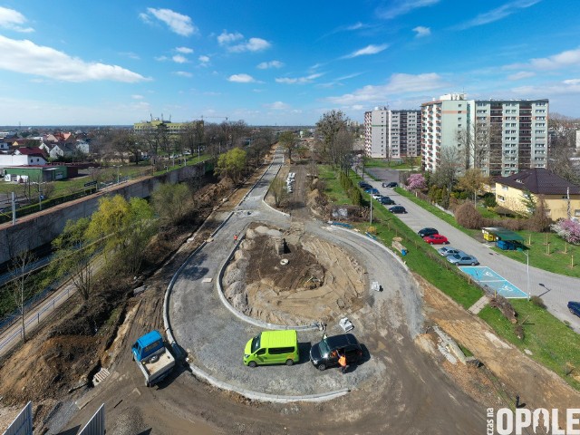 Tak wygląda postęp prac przy budowie centrum przesiadkowego Opole Zachodnie.
