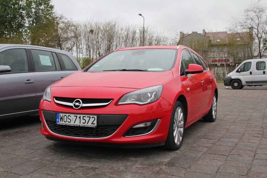 Opel Astra, rok 2012, 1,7 diesel, 25 500 zł