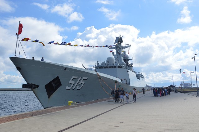 Chińska fregata rakietowa w Gdyni