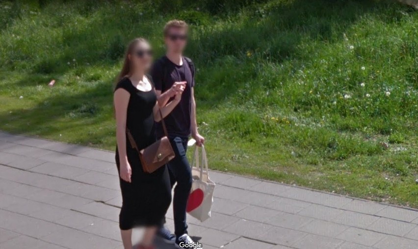 Dzięki Google Street View można wirtualnie zwiedzać miasta i...