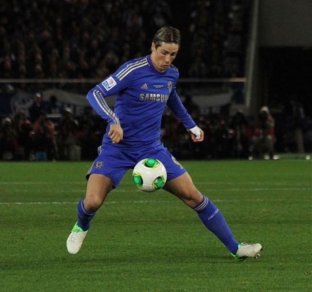 1. FERNANDO TORRES (2011, Liverpool, 58 500 000)